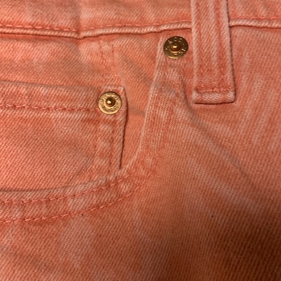 Levi’s 511 Slim NWT pink patterned jeans. 85% cotton size 38x32 gorgeous! - Picture 5 of 9